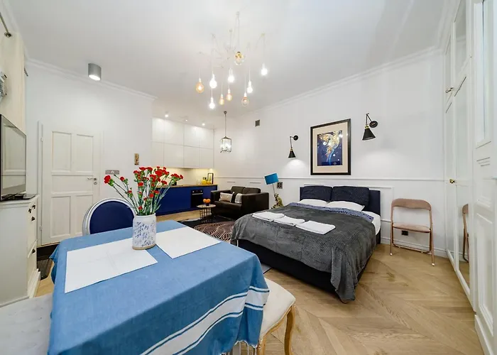 Apartament Zurawia Street